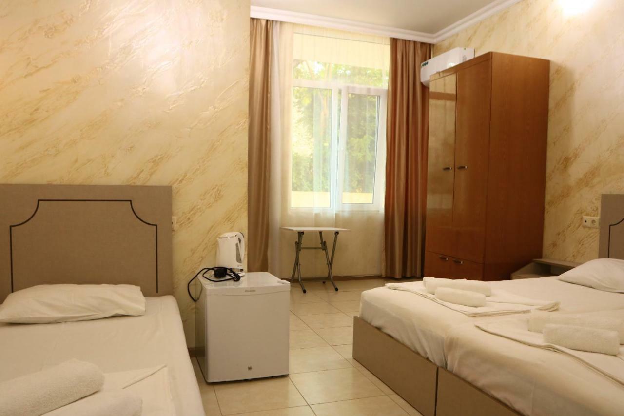 Rainbow Rooms Apart Hotel 马钦加里 外观 照片